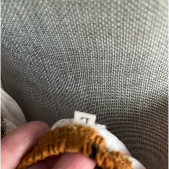 Mustard, black & White Amazon Floral Shorts Romper in Size Size Large - Picture 8 of 8